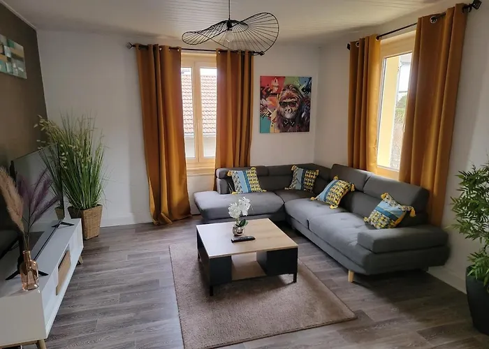 Chez Carine Et Jonathan 1er Etage דירה *